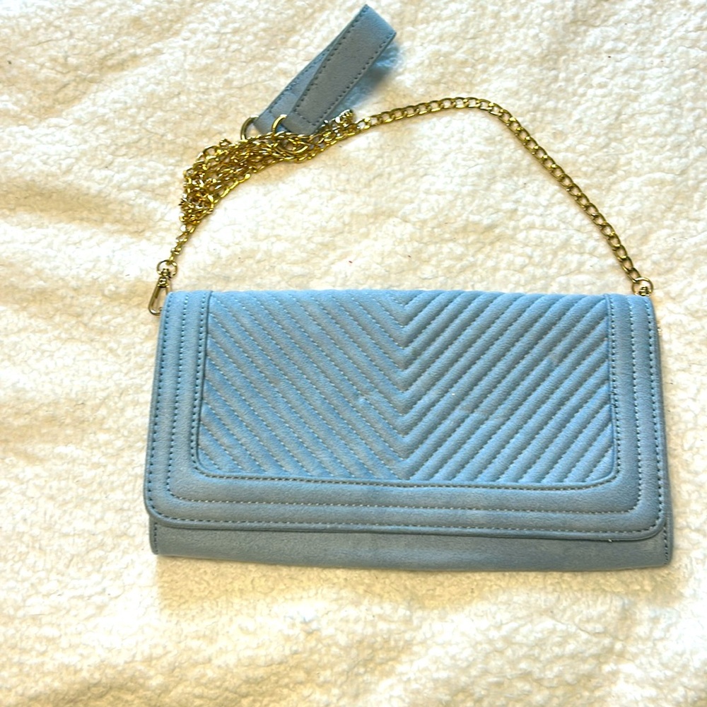 NWOT Urban Expressions Suede-like purse.